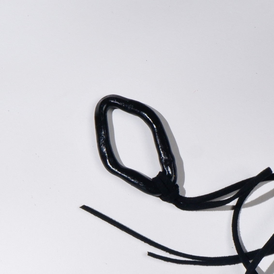 Black Loop Pendant