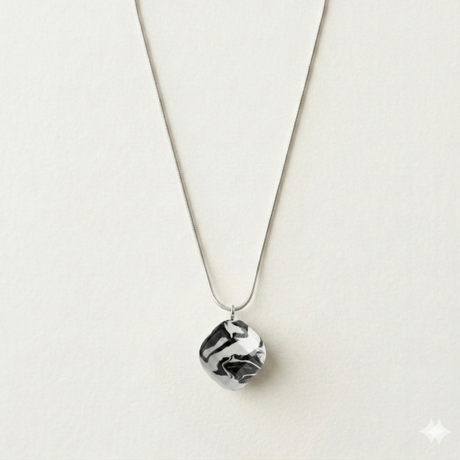 Onyx pendant