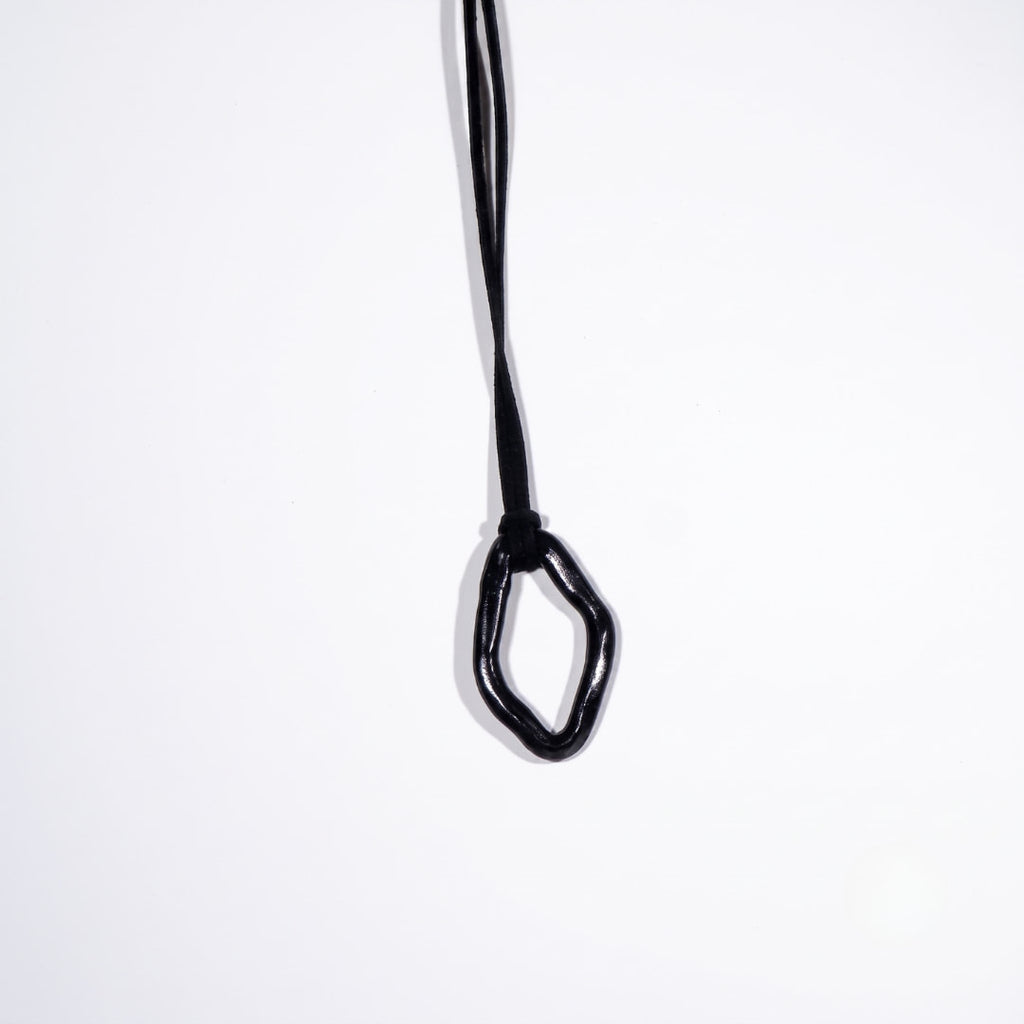 Black Loop Pendant