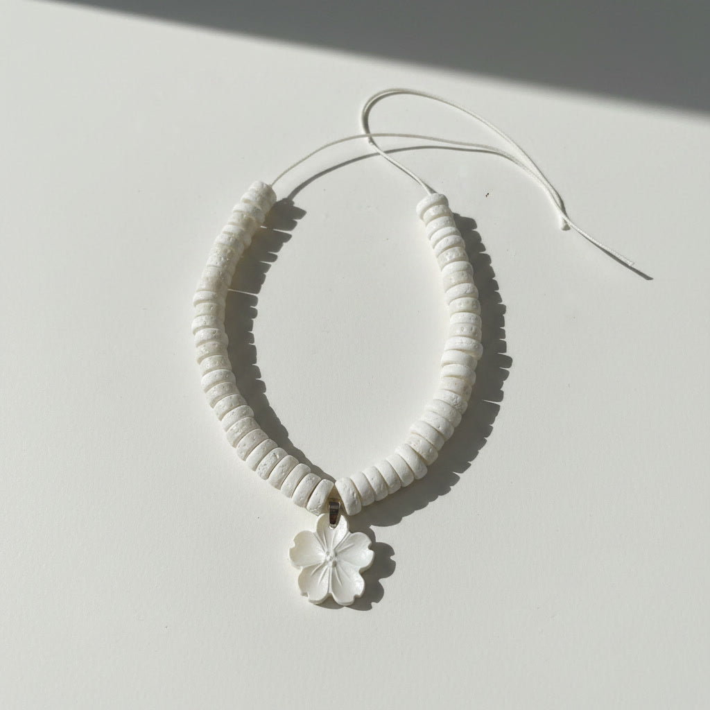 White flower necklace